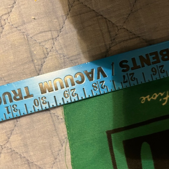 Valentina fiore Green and Black Geometric Scarf - Picture 3 of 5